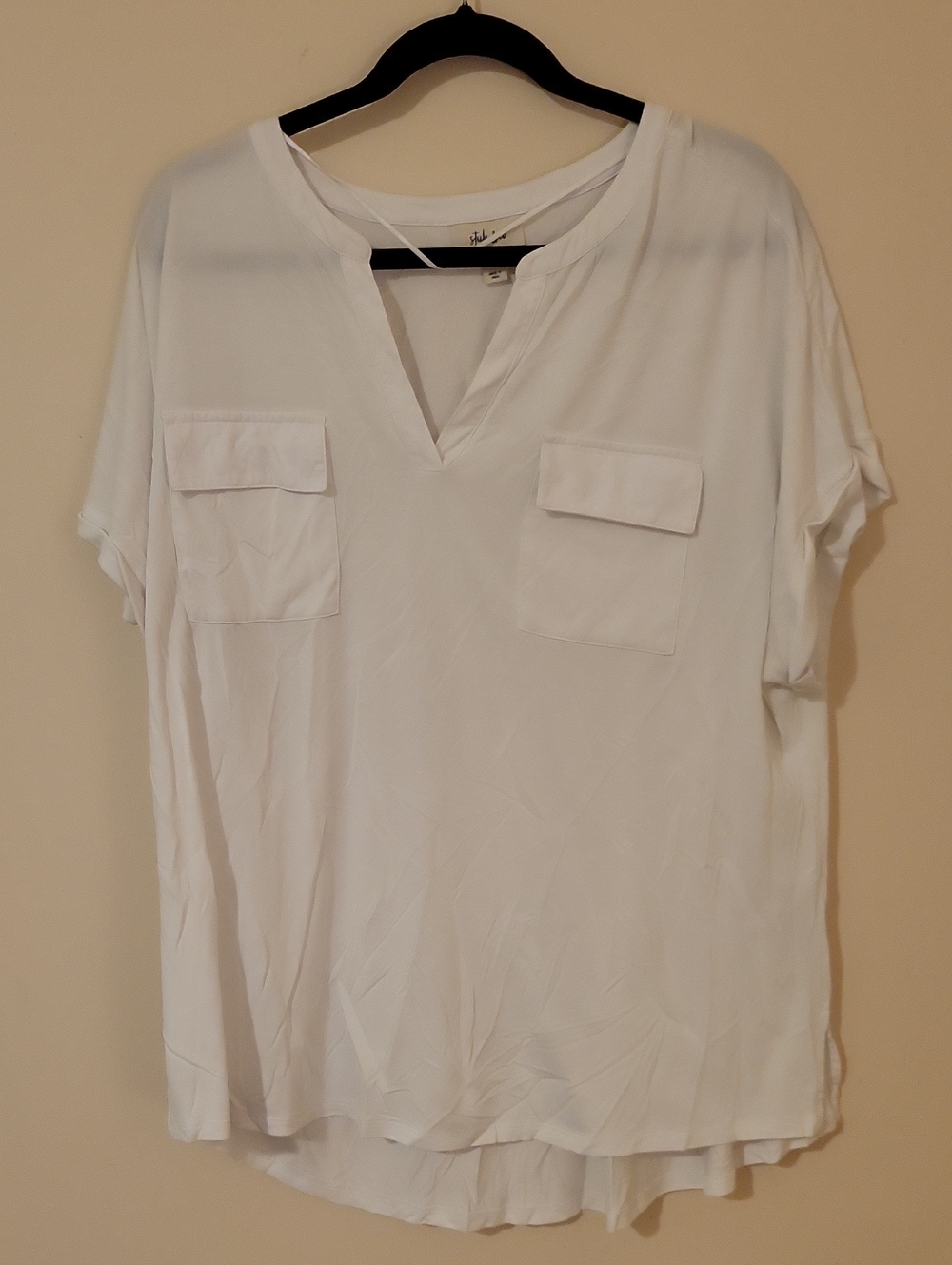 #92 (Bundle 5 For $35) Women's White V-Neck Pocket Short Sleeve Top